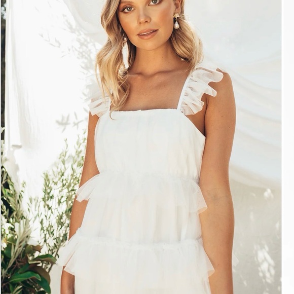 Show Me Your MuMu Dresses & Skirts - Show Me Your MuMu White fairytale maxi dress